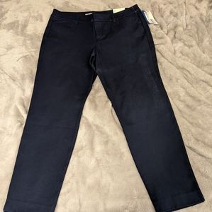 Old Navy Cropped Dress Pants